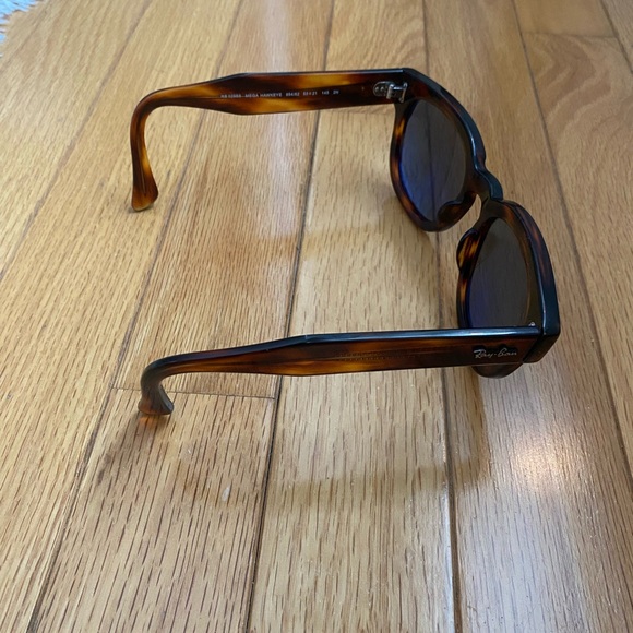 Ray Ban Mega Hawkeye Sunglasses main image 5